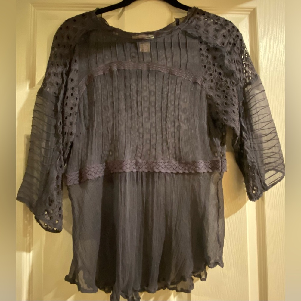Sundance 100% silk purple long sleeve top with eyelet detail. Size small.